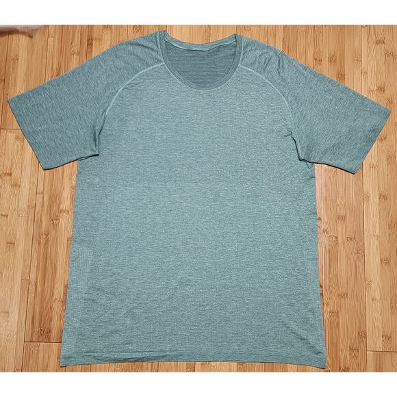 lululemon athletica Other - Lululemon Shirt Men's XXL Light Mint Green Metal Vent Tech SS Short Sleeve Gym
